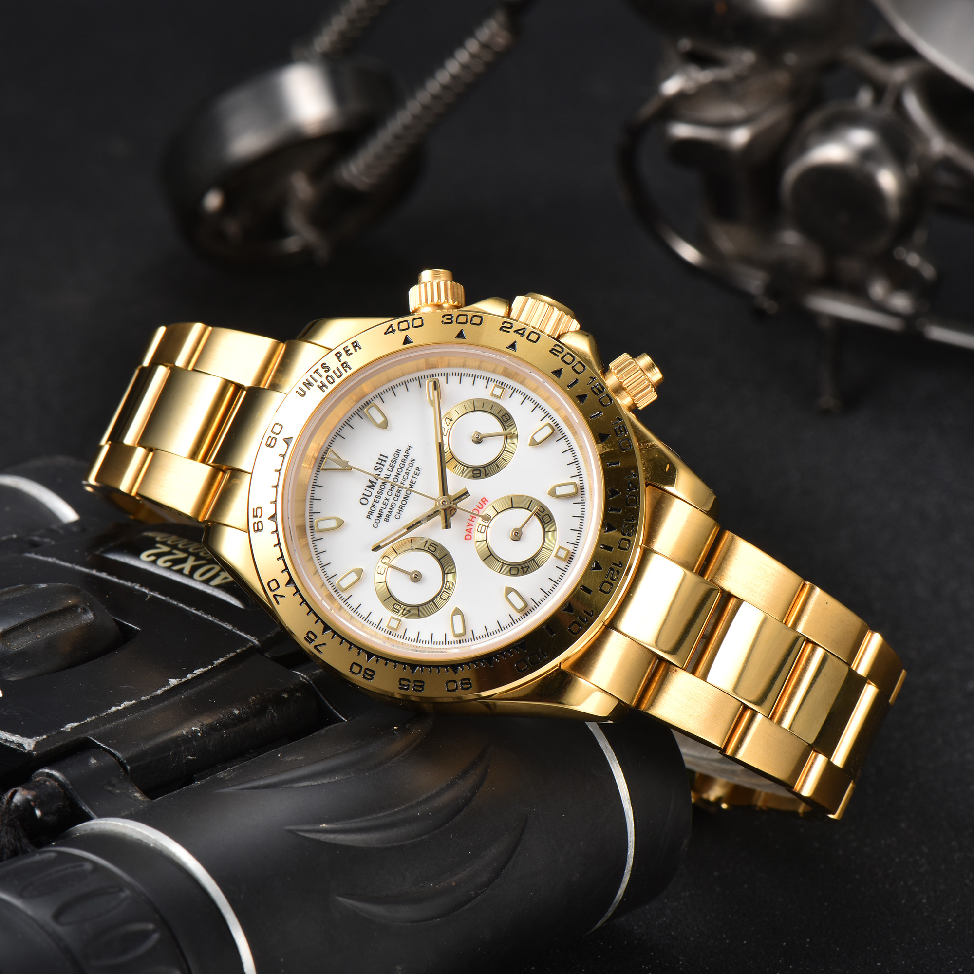 39mm VK63 watch Gold Stainless - Stainless Bracelet Diver incelemesi ve fiyatı
