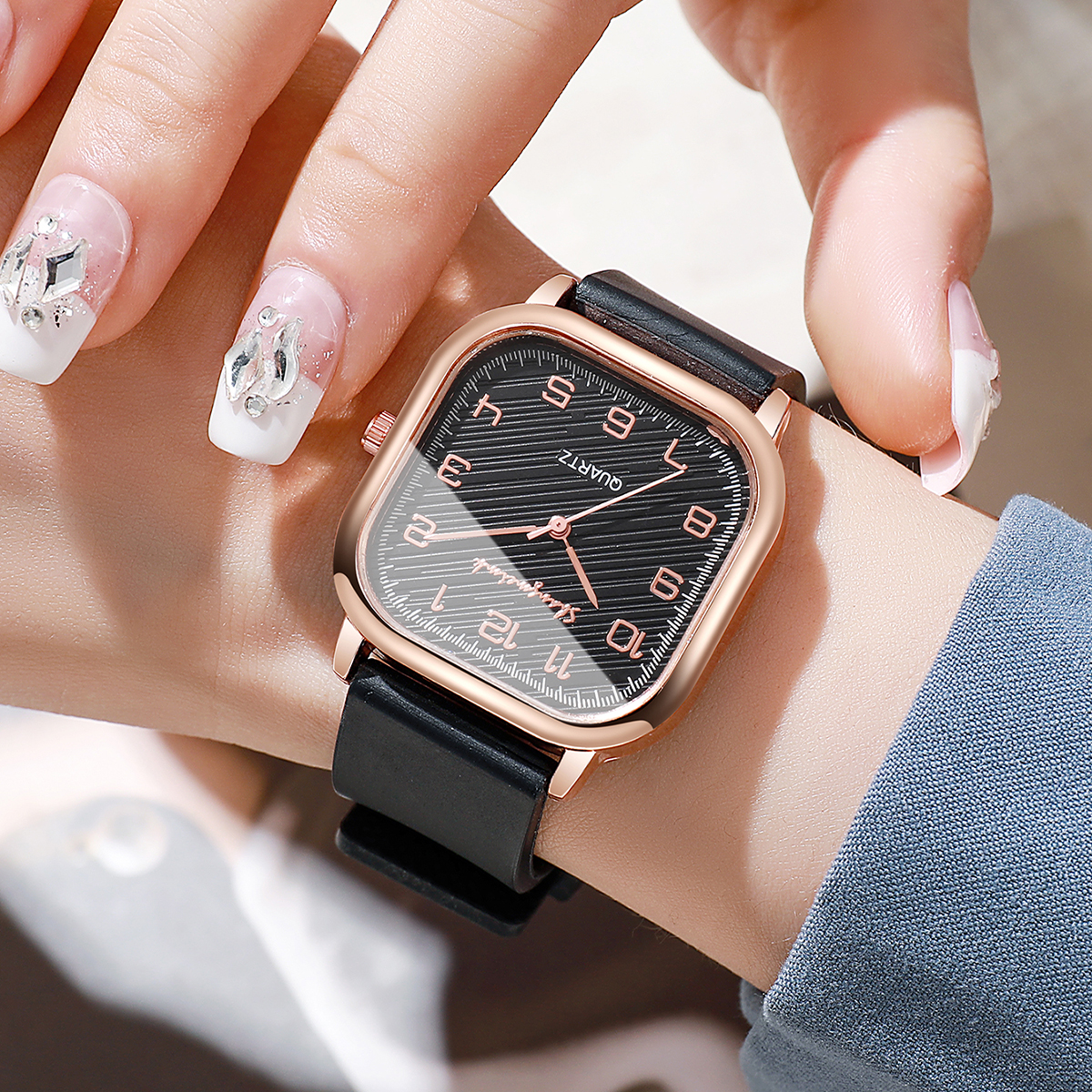 Fashion Square Women Watches C - Silicone Band Women incelemesi ve fiyatı