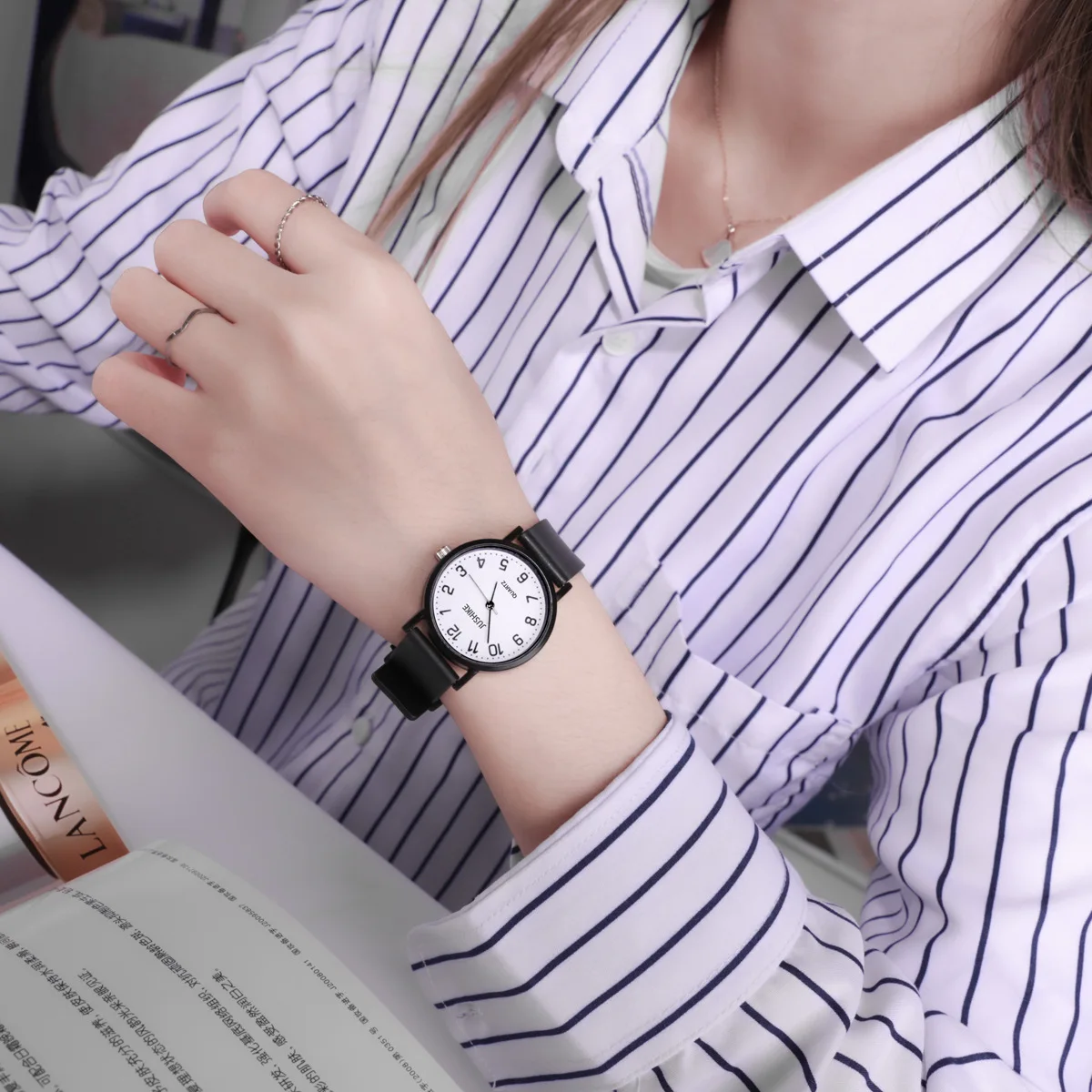 Simple Black Watch Quartz Watc - Silicone Band Women incelemesi ve fiyatı